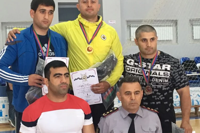 Daxili işlər orqanları əməkdaşları arasında silahsız özünümüdafiə üzrə yarış keçirilib