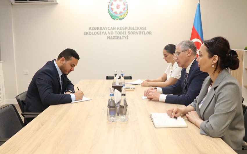 Muxtar Babayev “Yüksəliş” müsabiqəsinin qalibi ilə görüşüb