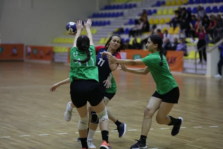 Qadın həndbolçular arasında Azərbaycan çempionatına start verilib