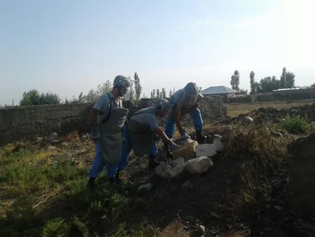 ANAMA 4 partlayış yerinə baxış keçirib, partlamış hərbi sursatın qalıqları aşkarlanıb