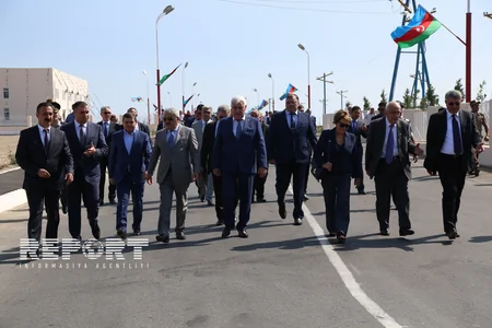 ​Azərbaycan Dövlət Neft Şirkətinin rəhbərliyi Çilov adasına səfər edib - FOTO