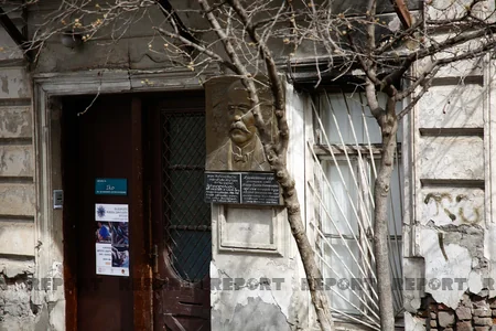 Дом-музей Мирзы Джалила в Тбилиси может обрушиться в любой момент