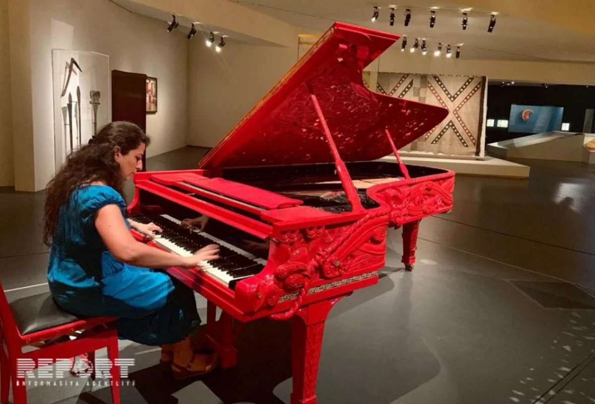 Parisin məşhur muzeyində Azərbaycan musiqisi səsləndirilib