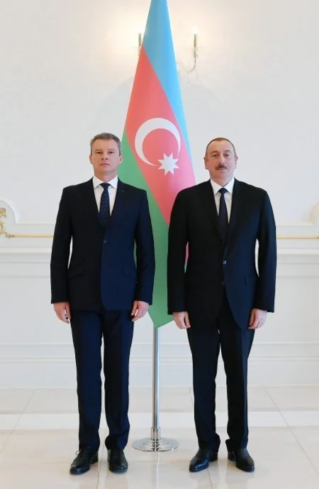 Prezident İlham Əliyev Ukraynanın yeni səfirinin etimadnaməsini qəbul edib