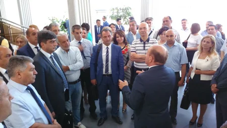Vergi Məcəlləsinə 800-dən çox dəyişiklik edilib