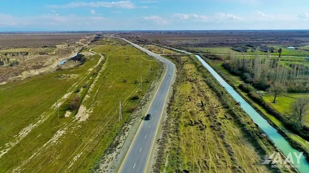 Ağsuda 12 yaşayış məntəqəsini birləşdirən avtomobil yolu yenidən qurulur