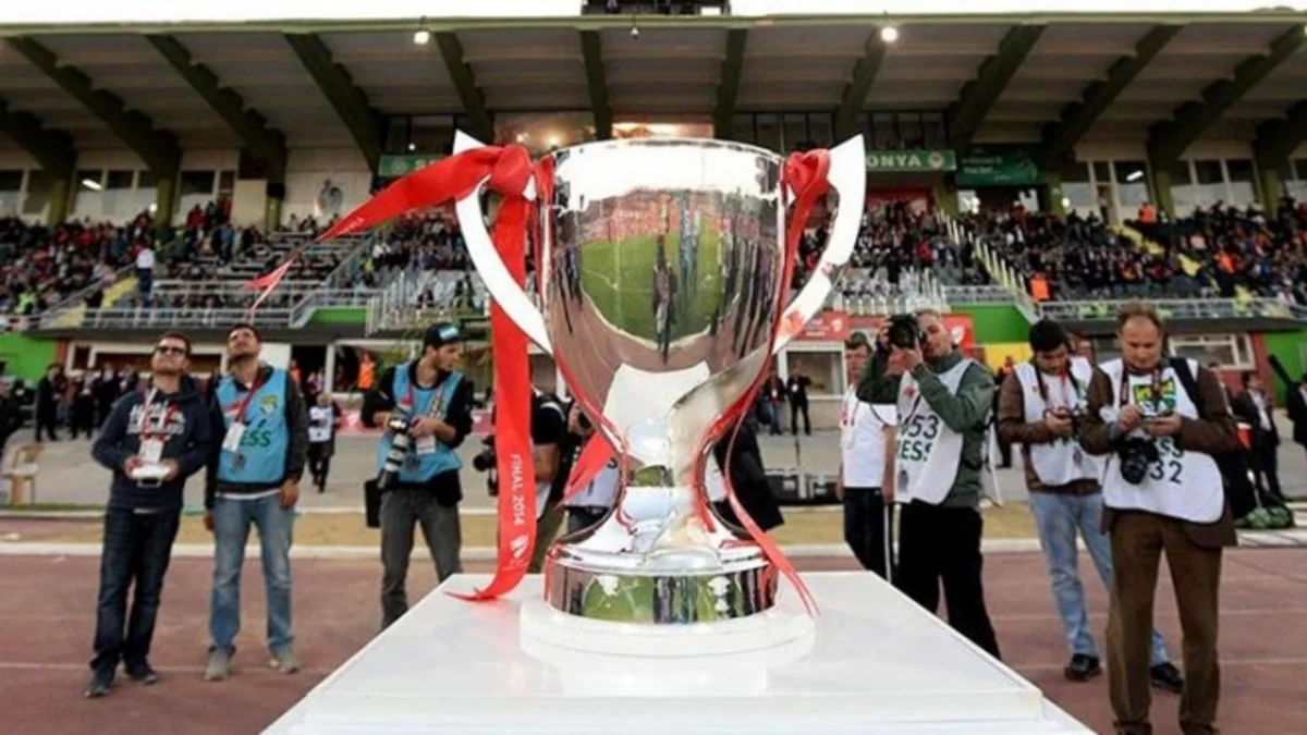 Türkiyə Kubokunda 1/4 final və yarımfinal mərhələlərin püşkü atılıb