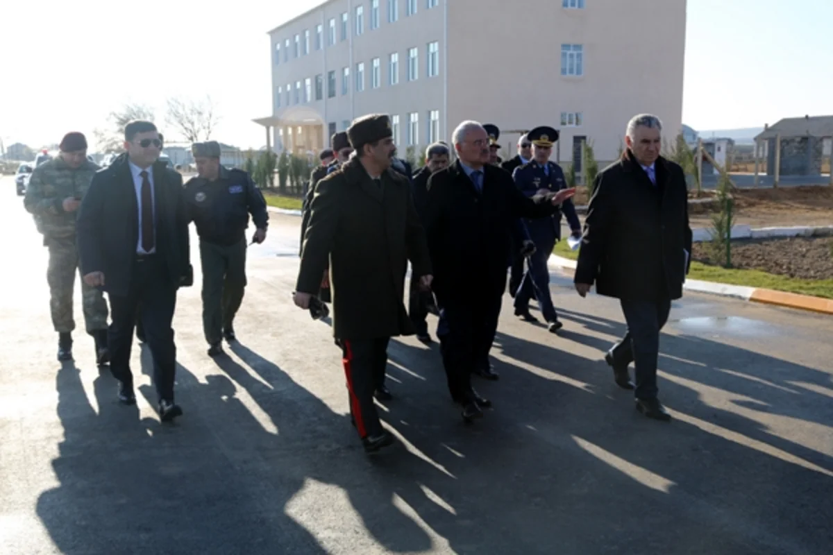 Apartment building to be built in military unit visited by premier Artur Rasizadeh