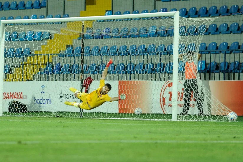 Araz-Naxçıvanın qapıçısı: Neftçi ilə oyunda təşvişə düşmədik
