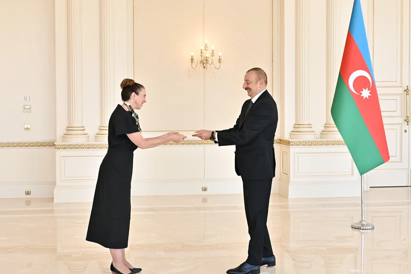 Ilham Aliyev accepts credentials of incoming ambassador of New Zealand