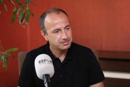Barış Şimşek: Sülh tərəfdarıyam, amma şimşək kimi də çaxa bilərəm