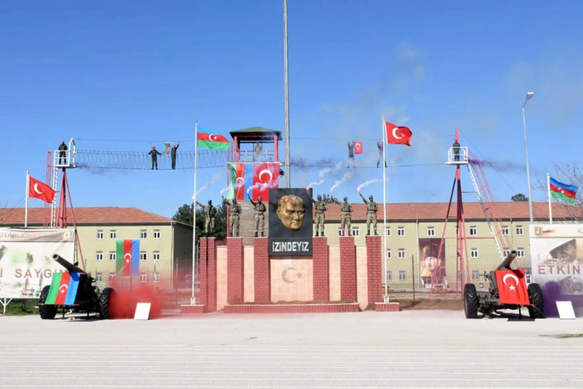 Hərbi qulluqçularımız Türkiyədə keçirilən kursu müvəffəqiyyətlə bitirdilər