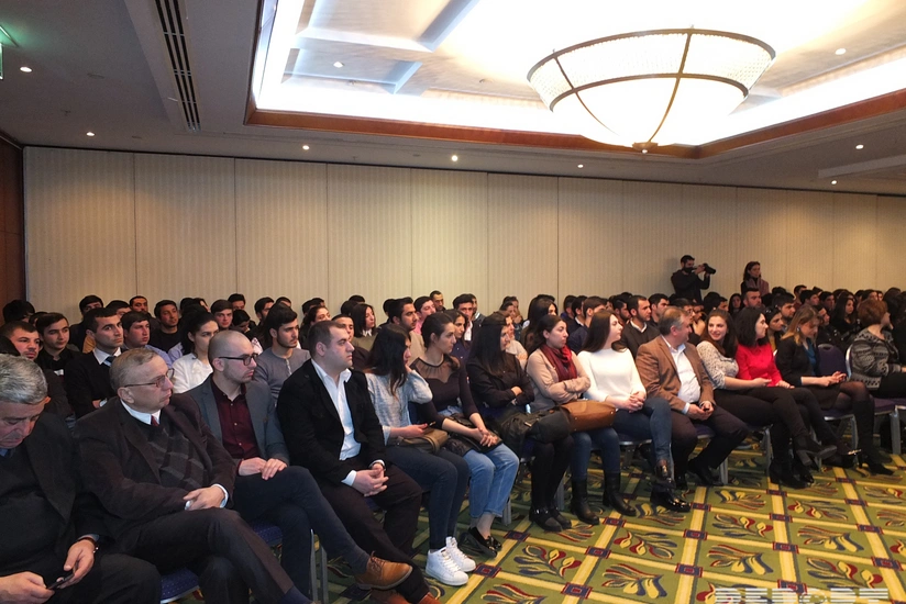 Gürcüstanda yasayan azərbaycanlı tələbələr dövlət və hökumət strukturlarında təcrübə keçəcəklər