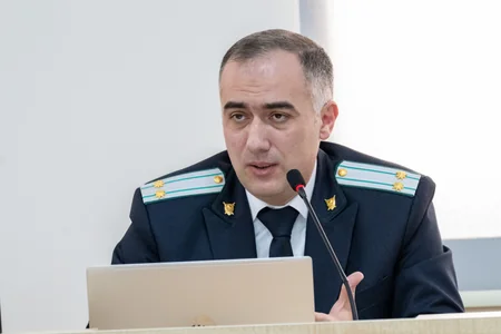 Высокие звания лицам в т.н. режиме присваивались военно-политическим руководством Армении