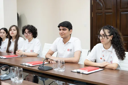 III Şuşa Qlobal Media Forumuna qatılan “MEDİA Könüllülərinə təşəkkürnamələr verilib