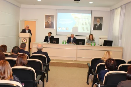 Nöqsanlara görə 1 baş həkim və 10 tibb işçisi işdən çıxarılıb