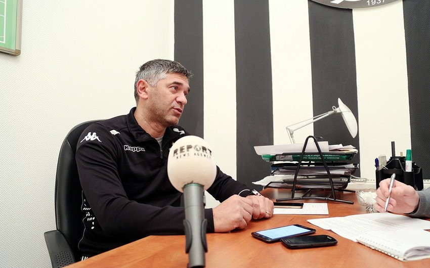 Neftçi klubunun baş məşqçisi istefaya gedib