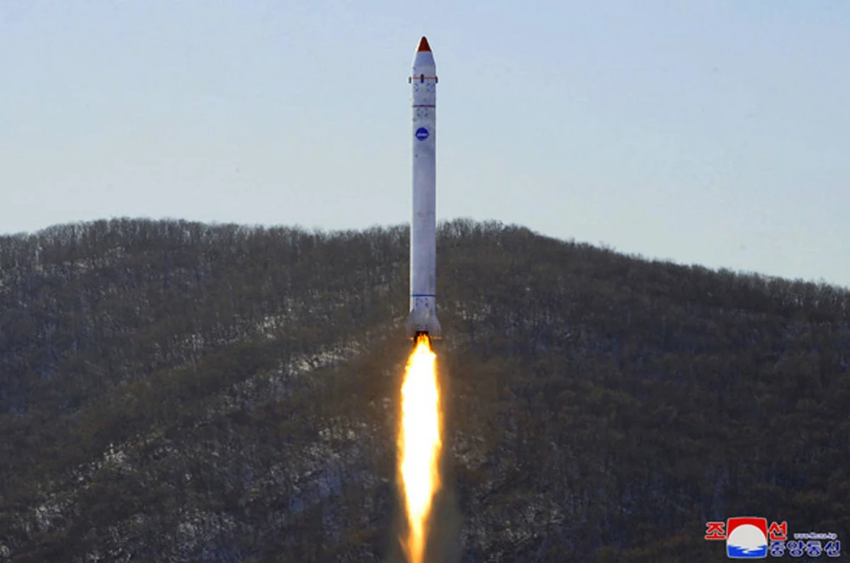 South Korea urges North Korea to abandon satellite launch plan