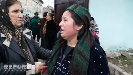 Yevlaxda 18 yaşlı qız xəstəxanada ölüb - FOTO