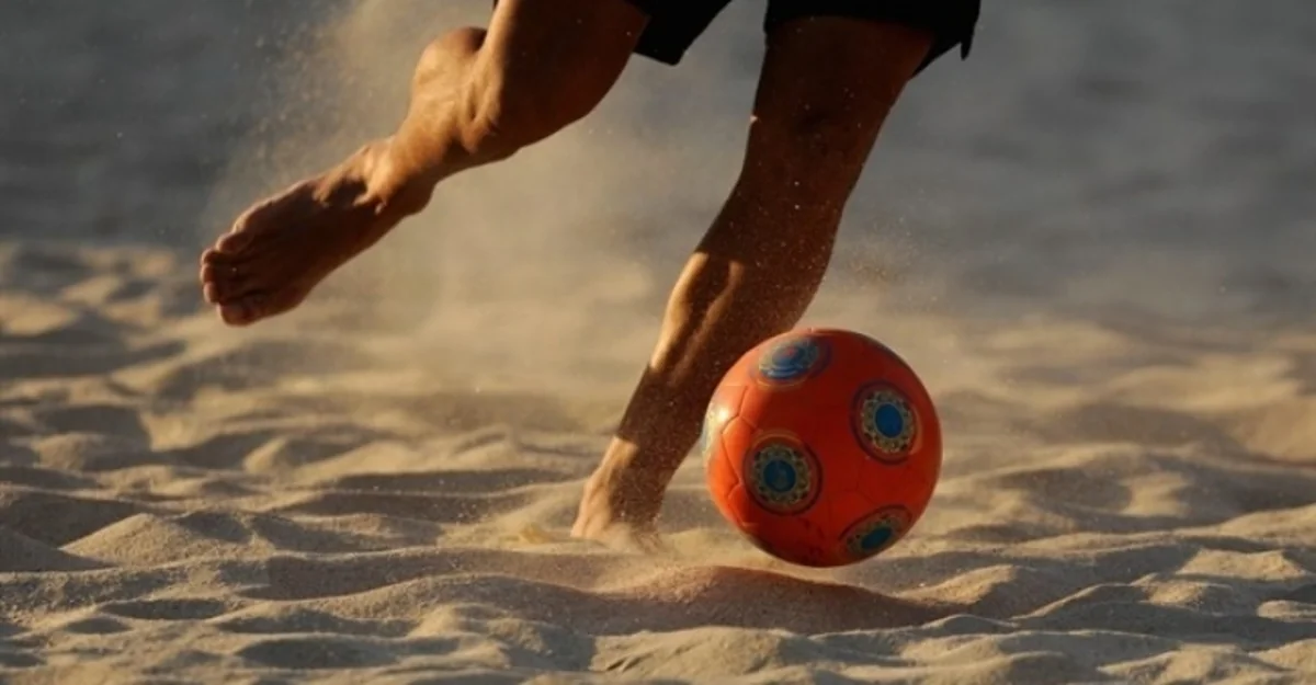 Çimərlik futbolu üzrə Azərbaycan millisi Bakı 2015də son oyununa çıxacaq