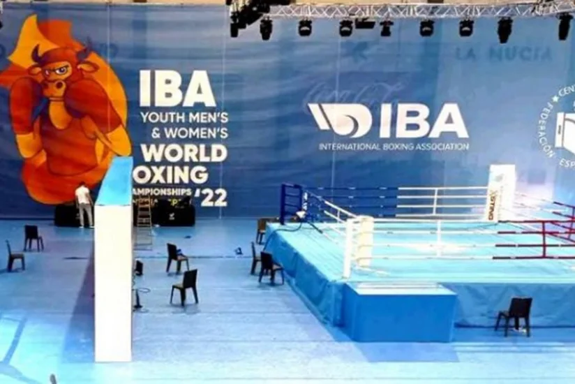 Азербайджанские боксеры успешно стартовали на чемпионате мира