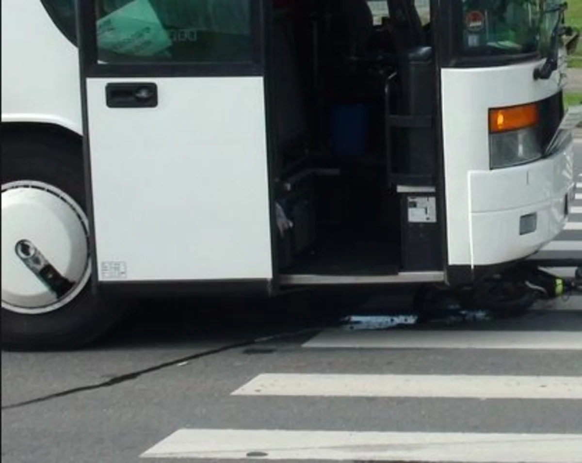 Gəncədə avtobusdan düşən sərnişini maşın vurub