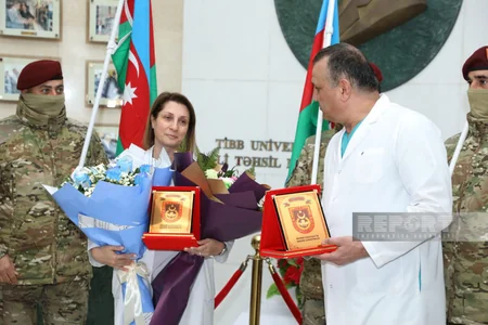 Sentyabr şəhidinin yeni doğulan körpəsi xəstəxanadan evə buraxılıb