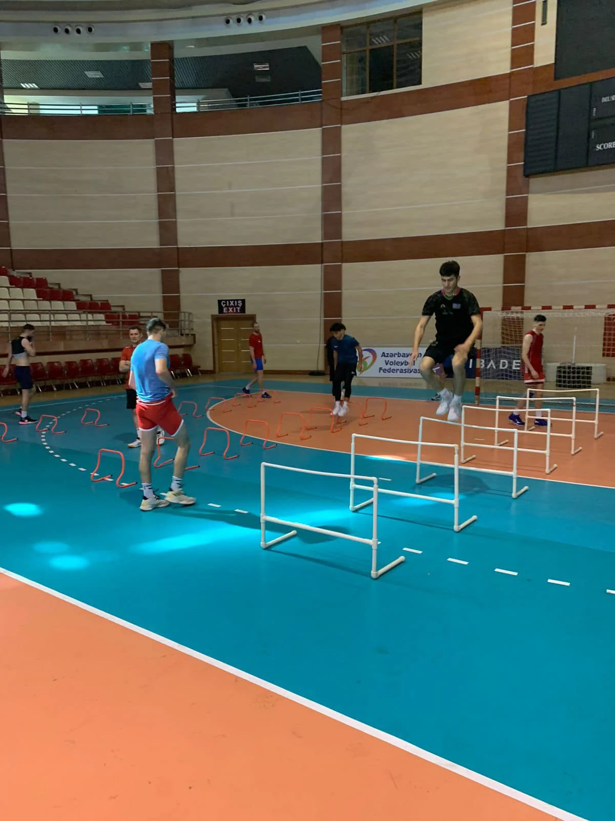 Azərbaycanın voleybol millisi nüfuzlu yarışlara Bakıda hazırlaşır