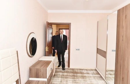 Президент Азербайджана принял участие в открытии жилкомплекса в Кюрдаханы - ФОТО