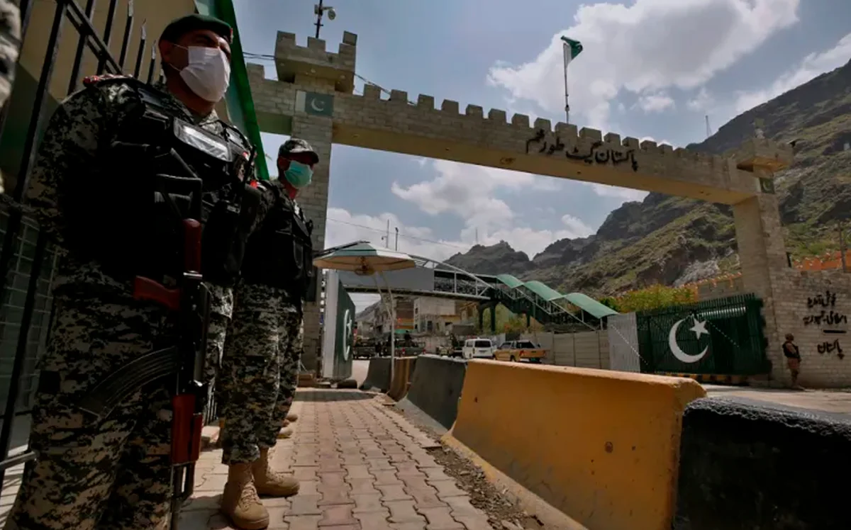 Pakistan-Əfqanıstan sərhədində silahlı toqquşma olub, ölən və yaralananlar var