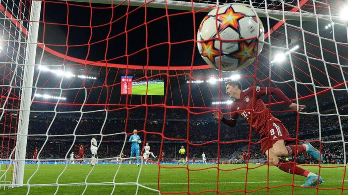 ЛЧ: Определились первые четвертьфиналисты