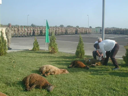 Hərbi hissələrdə Qurban bayramı qeyd edilib