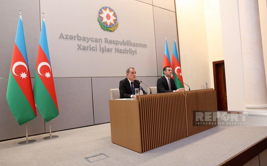 XİN başçısı: Rəsmi Bakı Ukraynada dialoq yolunu dəstəkləyir