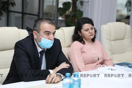 Monitorinq Mərkəzi Televiziyaların dili monitorinq aynasında adlı tədbir keçirib
