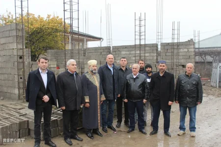 Gürcüstanda azərbaycanlıların yaşadığı kənddə məscid bərpa olunur