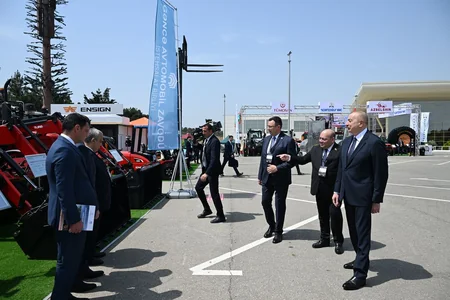 Prezident İlham Əliyev “InterFood Azerbaijan” və “Caspian Agro” sərgiləri ilə tanış olub - YENİLƏNİB