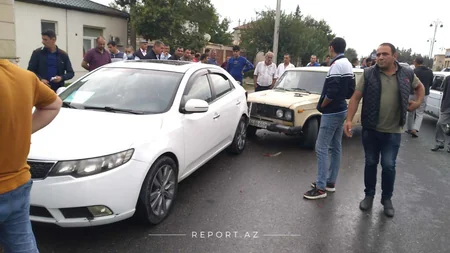 Kürdəmirdə zəncirvari yol qəzası olub