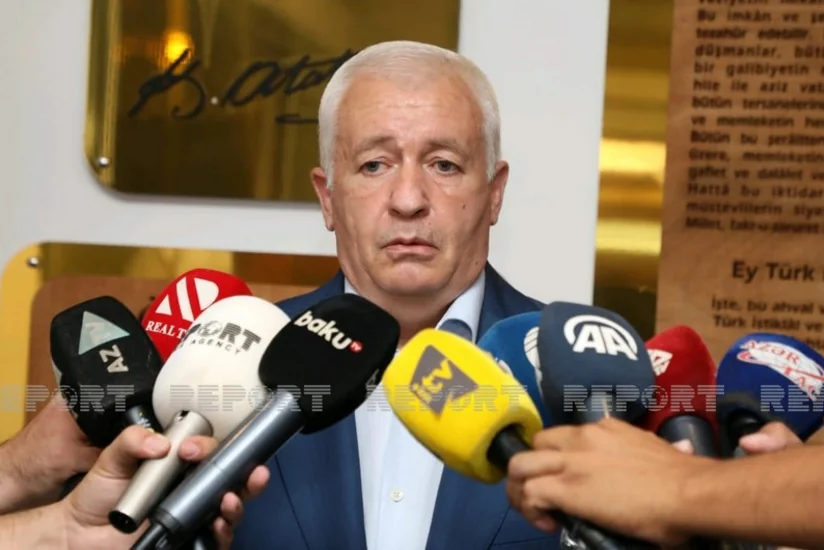 Fövqəladə hallar nazirinin müavini Bakıda partlayışın baş verdiyi əraziyə gedib