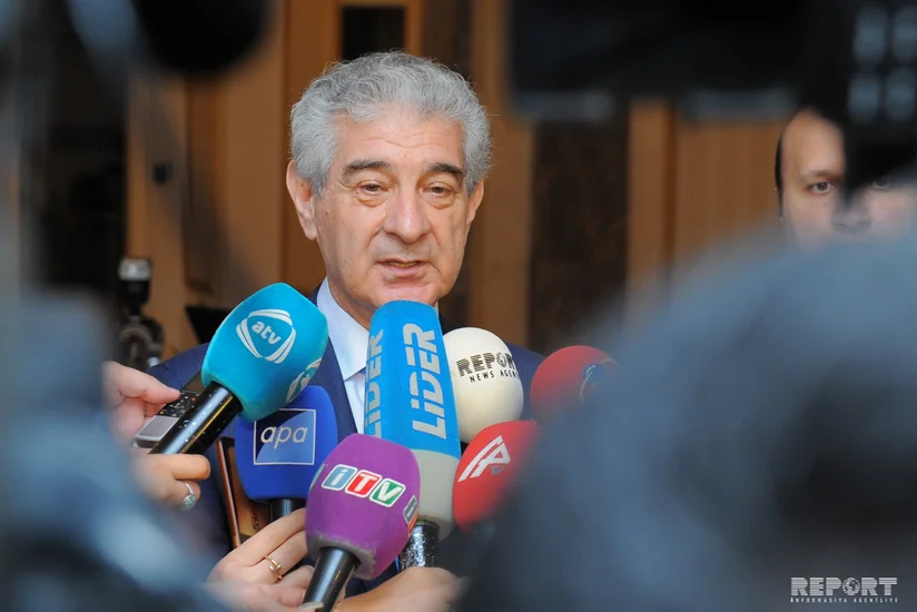 YAP növbədənkənar parlament seçkilərinin keçiriləcəyi haqqında iddialara münasibət bildirib