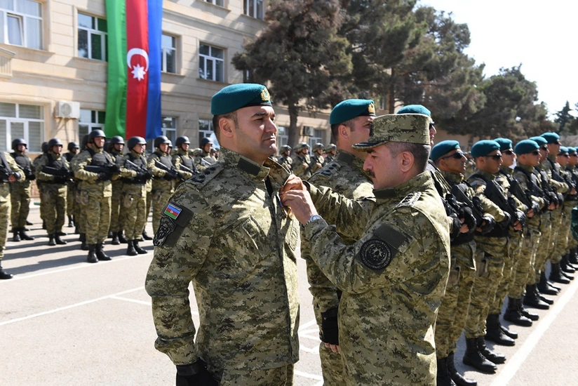 Azərbaycan sərhədçilərinə orden və medallar təqdim edilib