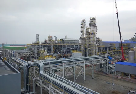 “Prokon” “SOCAR Karbamid” zavodunun tikintisini yekunlaşdırıb