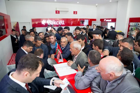 Cəlilabadda “Bakcell”in yenilənmiş Satış və Müştəri Xidməti mərkəzi təqdim edilib