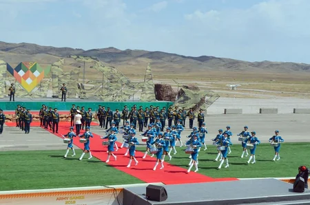“Artilleriya atəşinin ustaları” müsabiqəsinin bağlanış mərasimi keçirilib