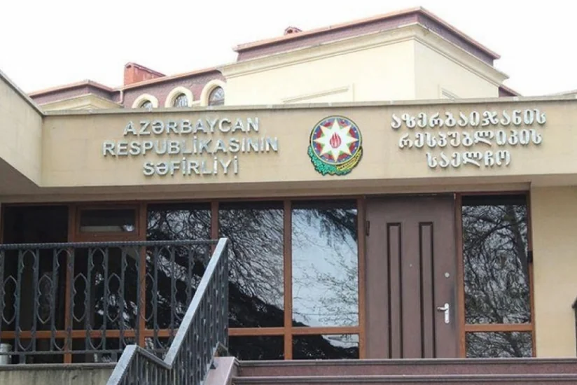 Azerbaijani embassy in Tbilisi opens book of condolences for plane crash victims