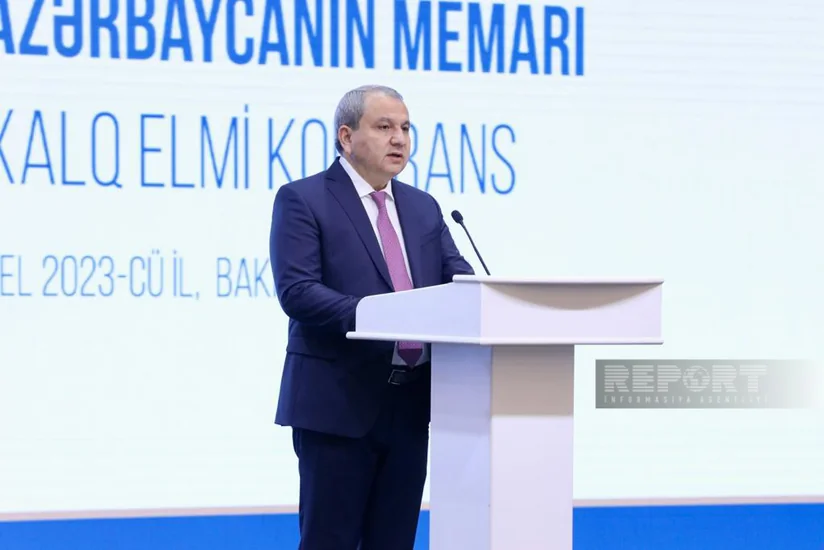 Rektor: Azərbaycan xalqı yeni əsrə və yeni minilliyə məhz Heydər Əliyev zəkasının işığında qədəm qoyub