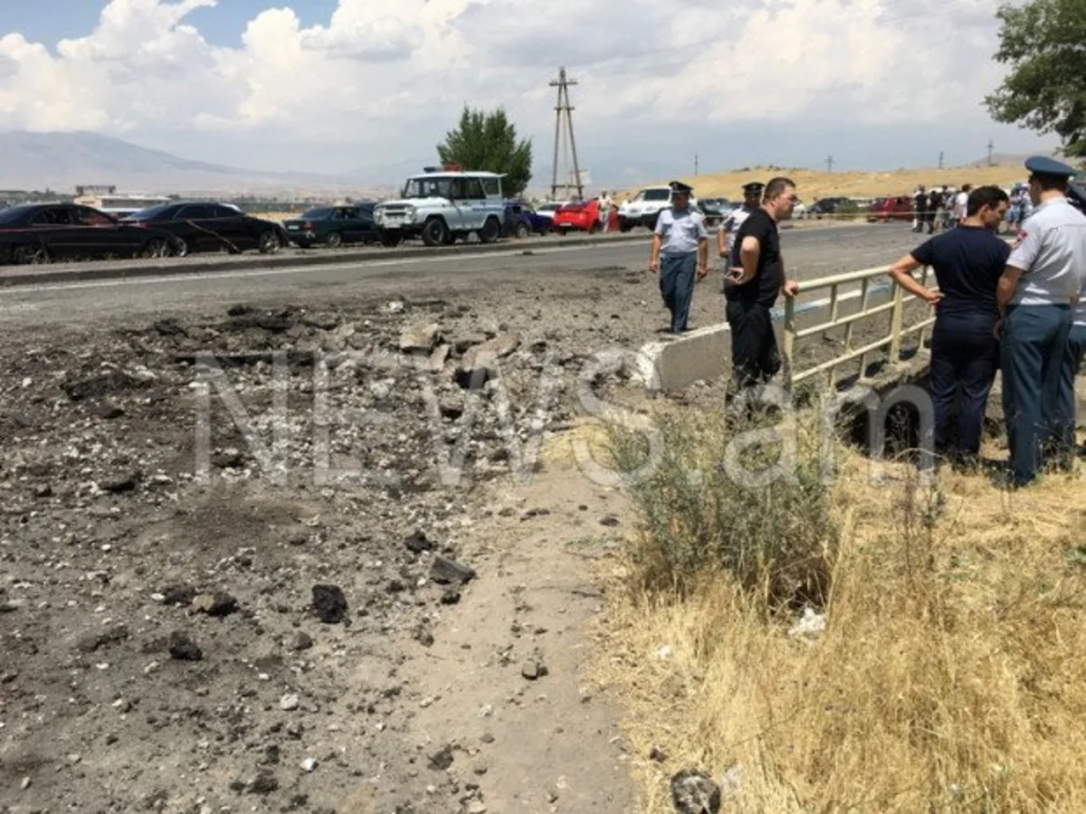 Yerevan-Sevan avtomobil yolunda partlayış olub