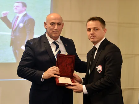 2015-ci ildə idman sahəsində fərqlənənlərin mükafatlandırma mərasimi keçirilib