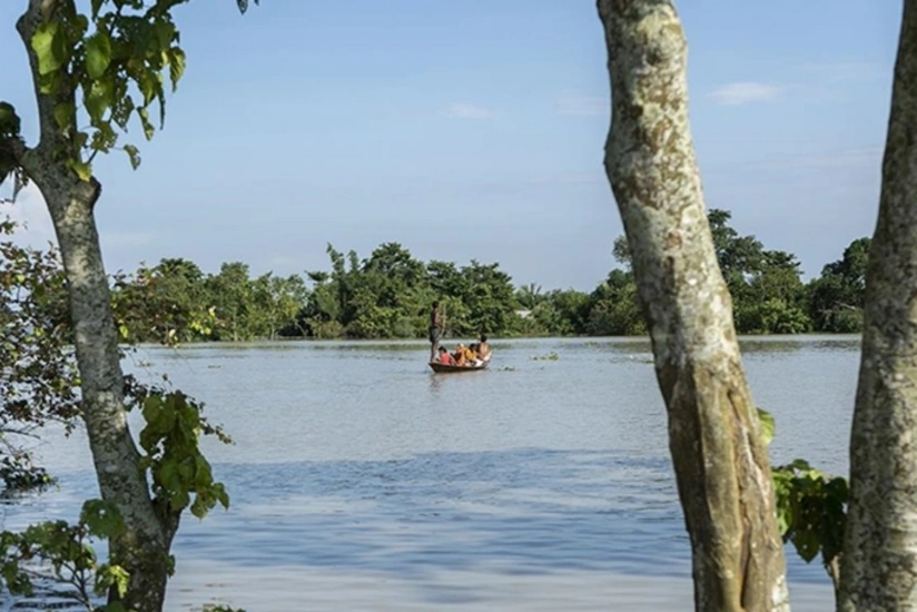 Death toll from Indian Himalayan flash floods rises to 42, scores still missing