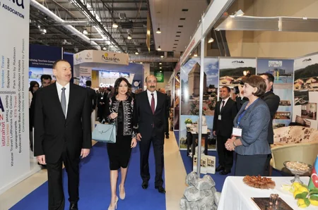 ​Prezident İlham Əliyev “AITF-2015” XIV Azərbaycan beynəlxalq turizm və səyahətlər sərgisi ilə tanış olub