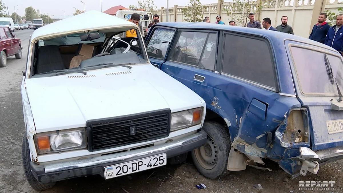 Gəncədə 5 avtomobil toqquşub, xəsarət alanlar var